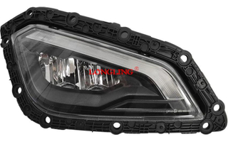ZY-DF-024 HEAD LIGHT RH For DAF XG/XG+