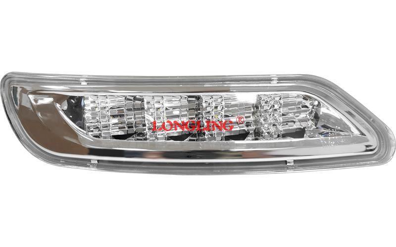 LL-IV004-024-1 POSITION LIGHT RH For IVECO STRALIS S-WAY RH