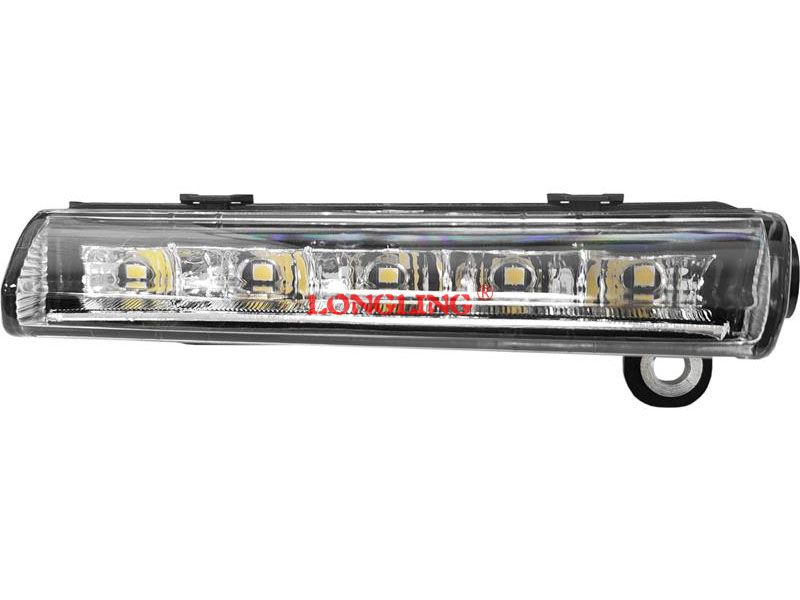 ZY-MB-020 DRL LIGHT RH For MERCEDES ACTROS