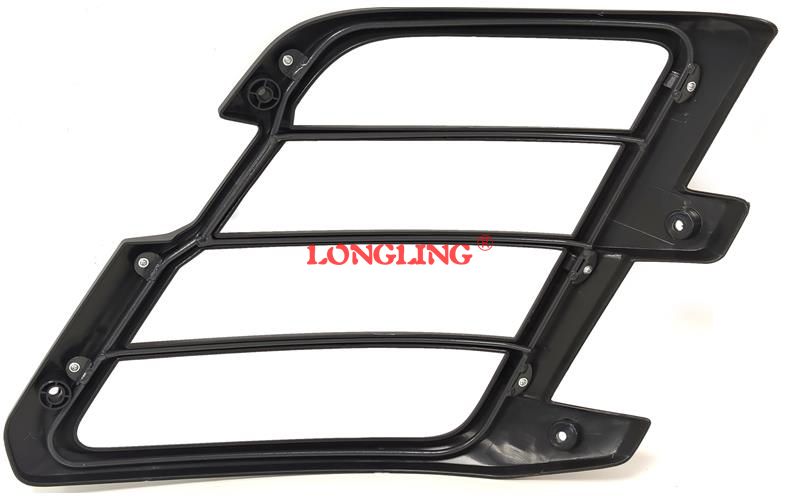 ZY-VL-042 HEADLAMP PROTECTOR RH For VOLVO FMX